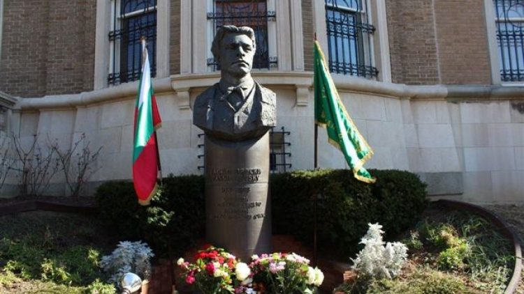 Церемония по отбелязване на 144-та годишнина от гибелта на Васил Левски