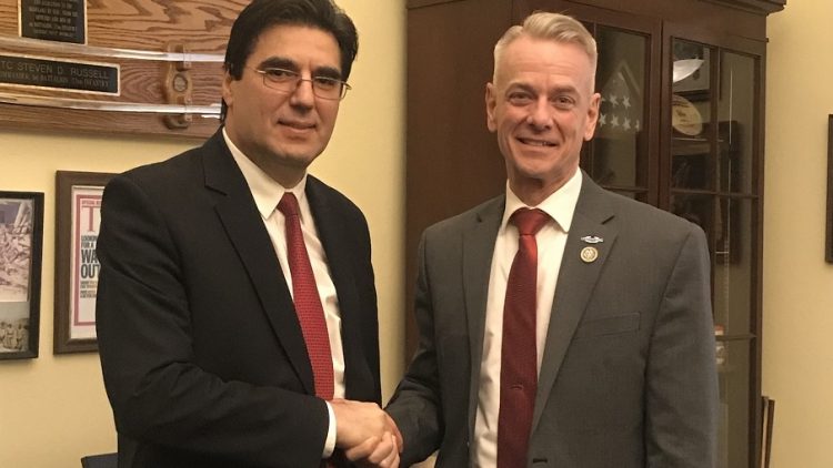 Среща на посланик Тихомир Стойчев с конгресмен Стив Ръсел