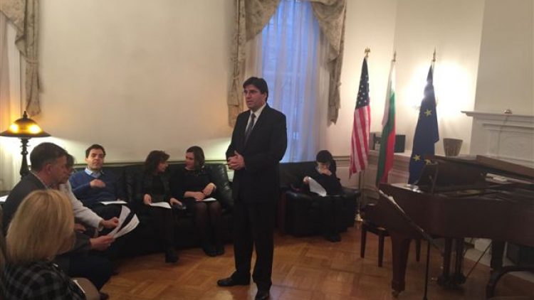 Музикално-поетична вечер в българското посолство във Вашингтон