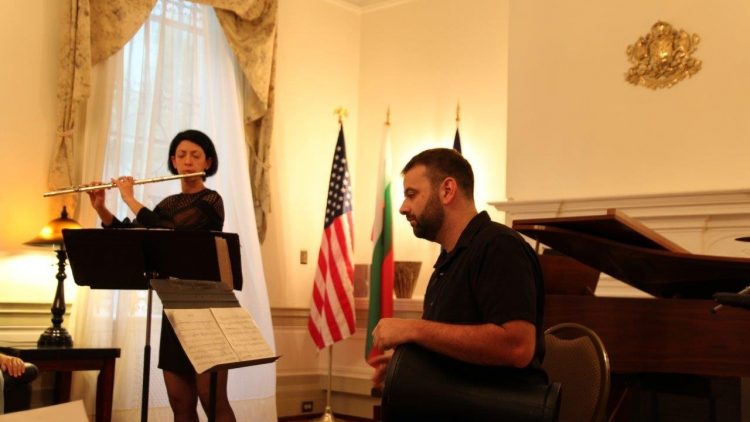 Концерт в посолството във Вашингтон